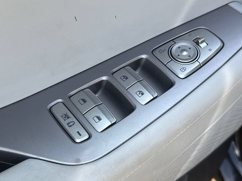 Used 2025 Hyundai Palisade SEL FWD image 18
