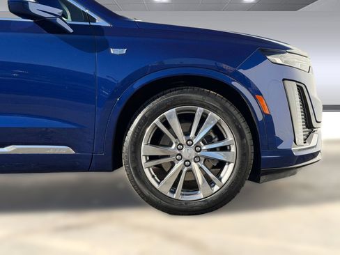 Certified 2023 Cadillac XT6 Premium Luxury image 10