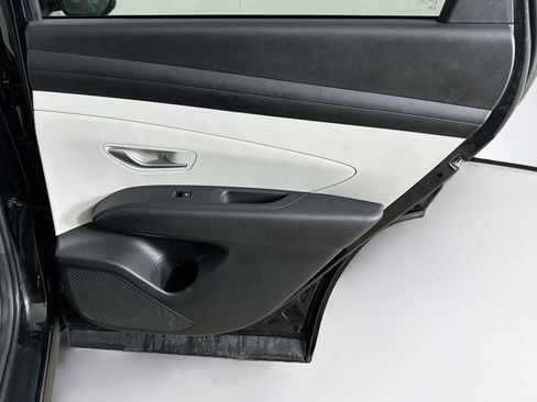 Used 2025 Hyundai Tucson SEL AWD/4WD image 30