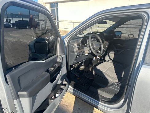 Used 2017 Ford F150 Lariat w/ Equipment Group 502A Luxury image 1