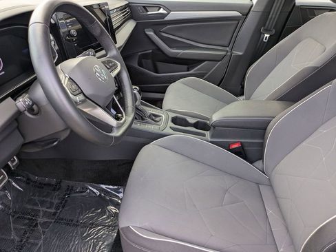 Used 2025 Volkswagen Jetta Sport FWD image 23