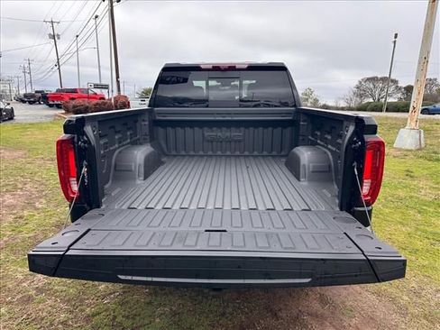New 2026 GMC Sierra 1500 AT4 w/ AT4 Premium Package AWD/4WD image 35