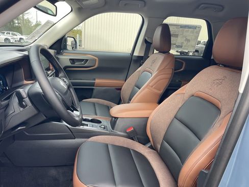 New 2025 Ford Bronco Sport Outer Banks w/ Outer Banks Tech Package+ AWD/4WD image 16