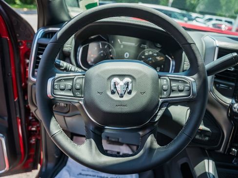 New 2026 RAM 2500 Laramie AWD/4WD image 27