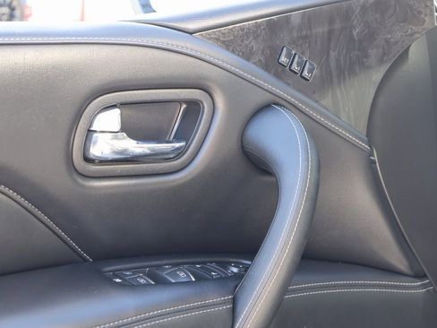 Used 2024 INFINITI QX80 Luxe image 23