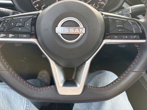 Used 2024 Nissan Altima 2.5 SR w/ SR Premium Package image 15