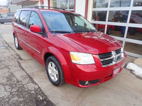 Used 2009 Dodge Grand Caravan SXT w/ Entertainment Group 2 image 20