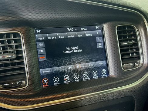 Used 2017 Dodge Charger R/T image 22