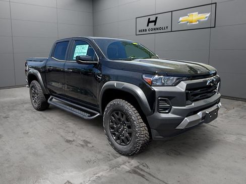 New 2026 Chevrolet Colorado Trail Boss AWD/4WD image 7