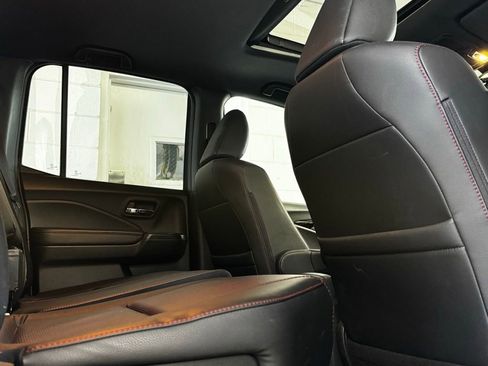 Used 2019 Honda Ridgeline Black Edition image 8