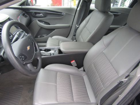 Used 2018 Chevrolet Impala LS image 10
