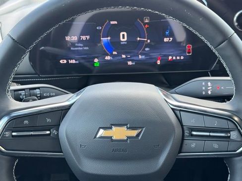 New 2025 Chevrolet Blazer EV LT image 34