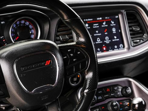 Used 2021 Dodge Challenger R/T Scat Pack RWD image 20