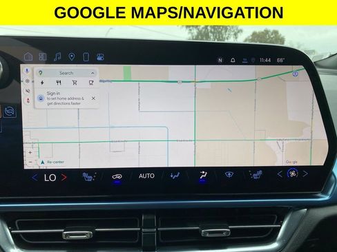 Used 2025 Chevrolet Equinox EV LT w/ Convenience Package image 10