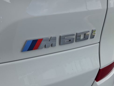 Certified 2025 BMW X5 M60i w/ M Sport Professional Package AWD/4WD image 39