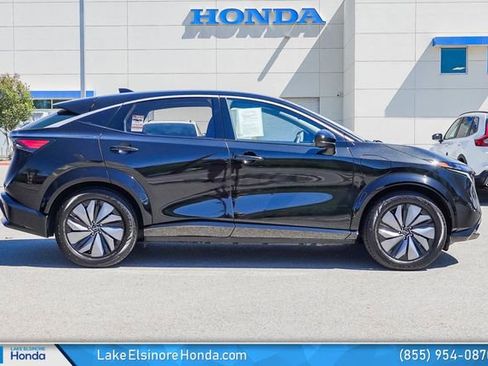 Used 2023 Nissan Ariya FWD image 6