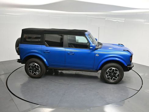 Used 2022 Ford Bronco Outer Banks image 55