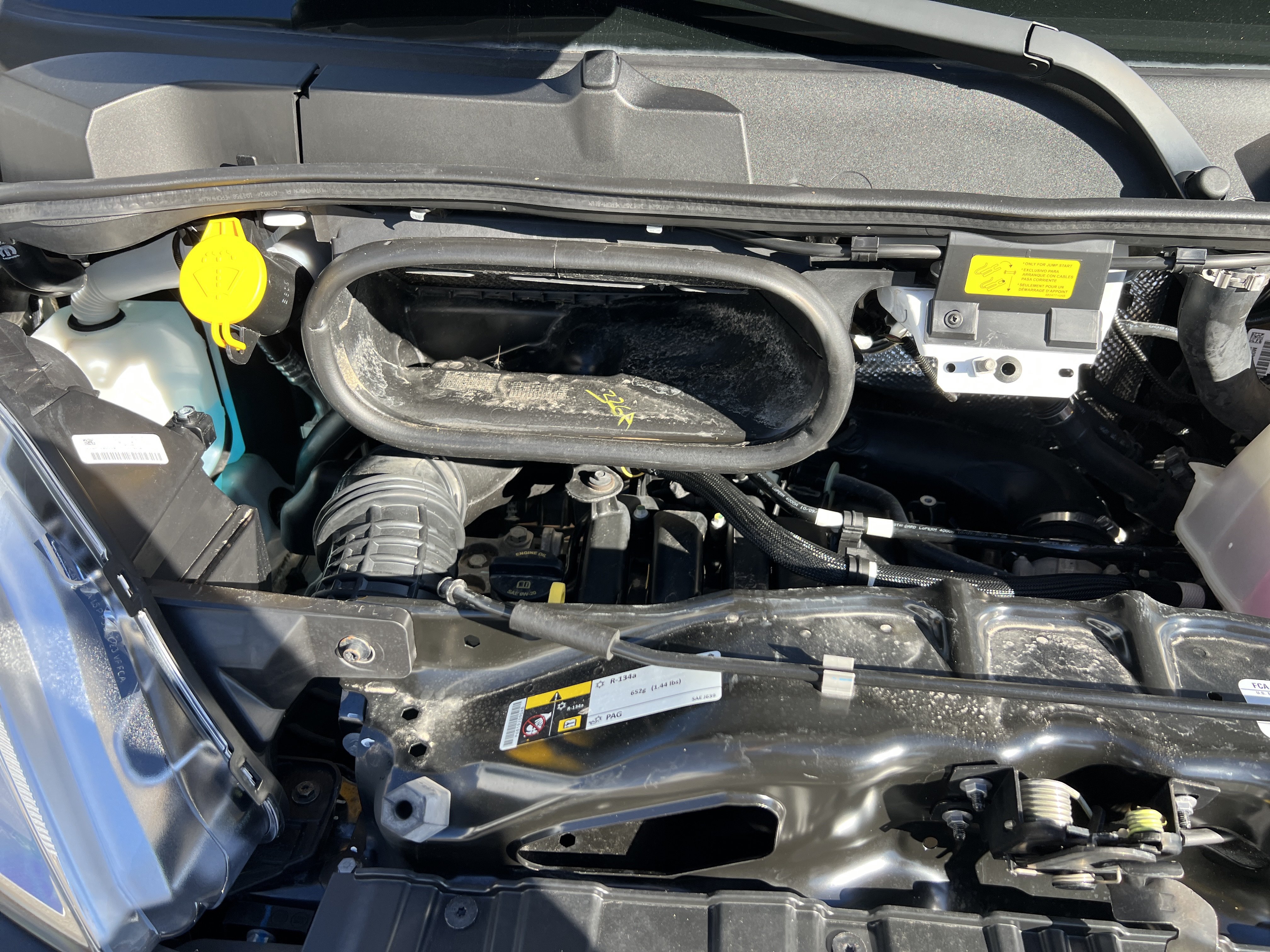 Used 2025 RAM ProMaster 2500 w/ Safety Group FWD image 27
