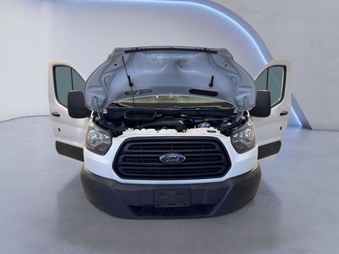 Used 2019 Ford Transit 250 148 Low Roof RWD image 8