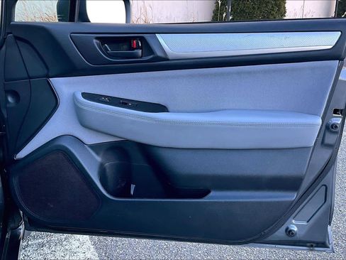 Used 2018 Subaru Legacy 2.5i image 22