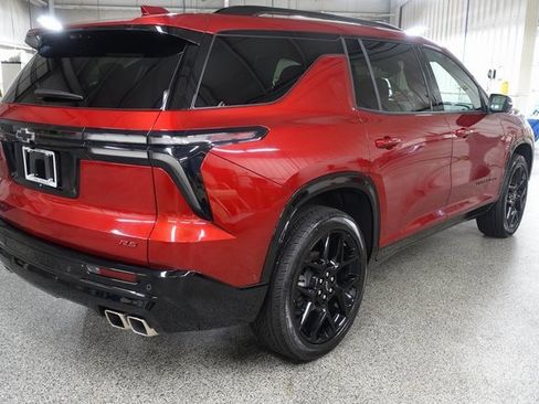 Used 2024 Chevrolet Traverse RS w/ LPO, Floor Liner Package image 7