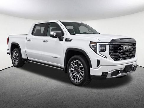 Used 2024 GMC Sierra 1500 Denali Ultimate AWD/4WD image 2