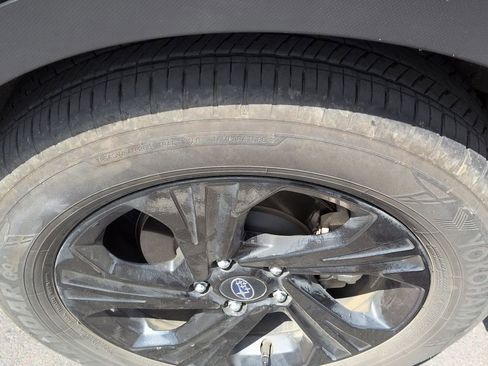 Used 2024 Subaru Crosstrek 2.0i AWD/4WD image 10