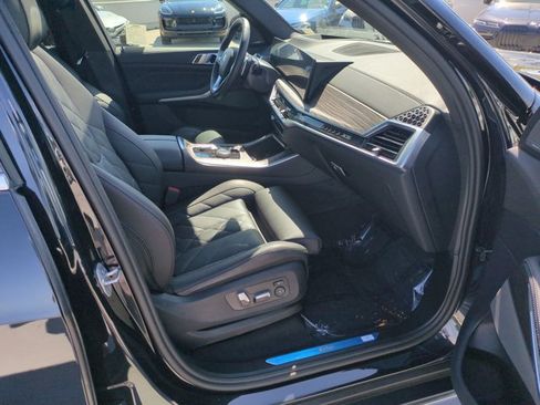 Used 2024 BMW X5 sDrive40i w/ Premium Package RWD image 23