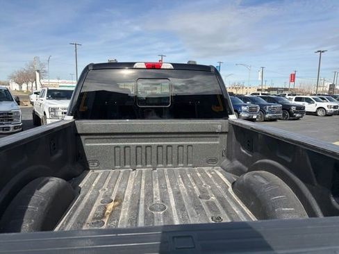 Used 2024 Ford F350 Platinum w/ Tremor Off-Road Package AWD/4WD image 29