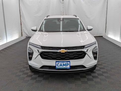 New 2026 Chevrolet Trax LT w/ Driver Confidence Package FWD image 9