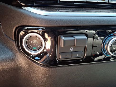 New 2026 GMC Sierra 1500 Elevation AWD/4WD image 16