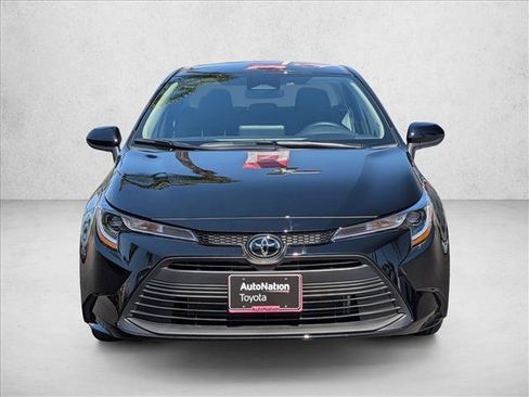Certified 2026 Toyota Corolla LE w/ LE Premium Package FWD image 2