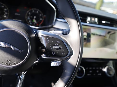 New 2026 Jaguar F-PACE R-Dynamic S AWD/4WD image 26