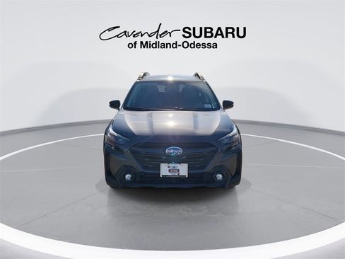 Used 2025 Subaru Outback Premium w/ Popular Package #1A image 2