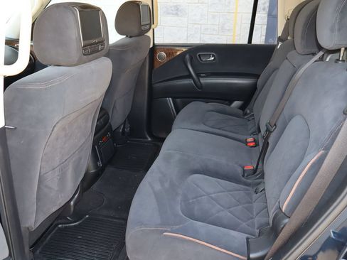Used 2019 Nissan Armada SV w/ Driver Package RWD image 5