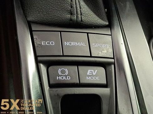 Certified 2026 Toyota Camry SE w/ Multimedia Upgrade Package FWD image 31