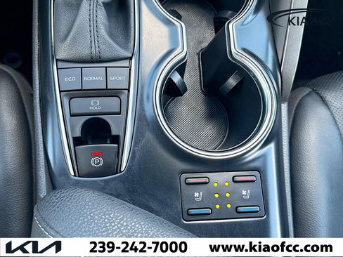 Used 2020 Toyota Camry XSE w/ Driver Assist Package image 28