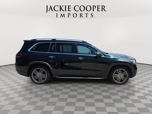 Certified 2024 Mercedes-Benz GLS 450 4MATIC image 4