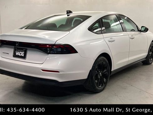 Used 2025 Honda Accord SE image 6