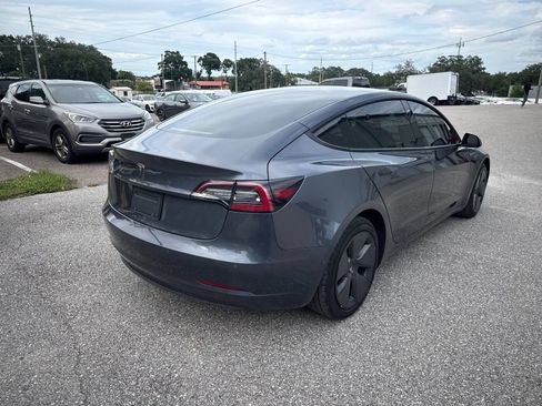 Used 2022 Tesla Model 3 Standard Range RWD image 7