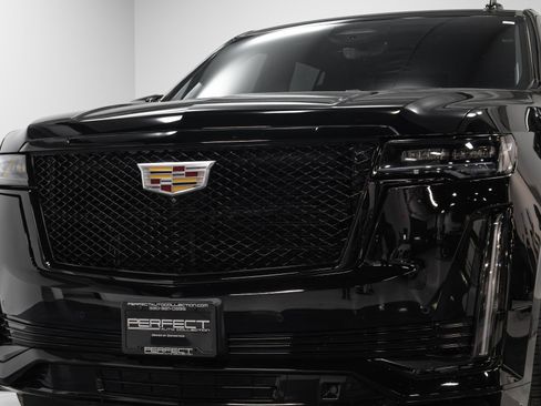 Used 2022 Cadillac Escalade Sport Platinum image 68