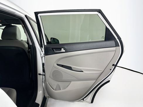 Used 2019 Hyundai Tucson Value image 28