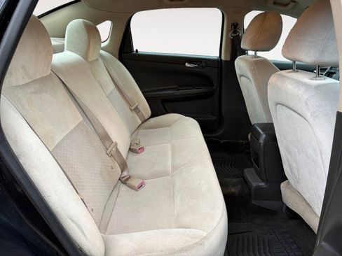 Used 2016 Chevrolet Impala LT image 12