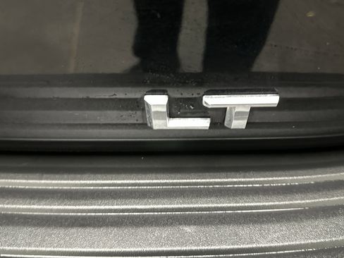 Used 2024 Chevrolet Tahoe LT image 13