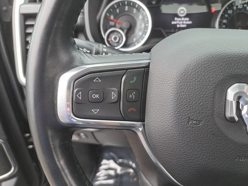 Used 2022 RAM 1500 Laramie AWD/4WD image 18