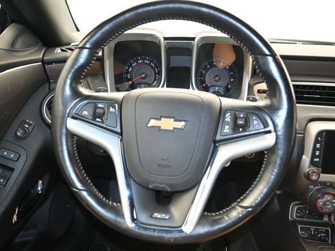 Used 2015 Chevrolet Camaro SS w/ Green Flash Special Edition RWD image 14