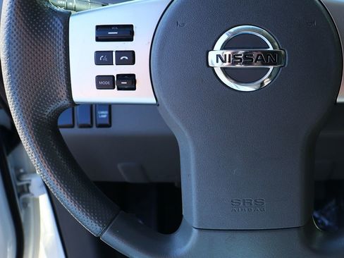 Used 2021 Nissan Frontier S image 51