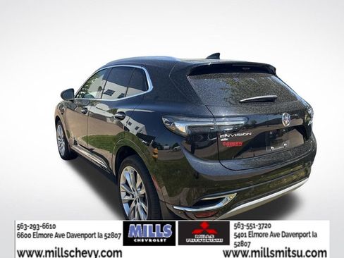 Used 2022 Buick Envision Avenir w/ Technology Package II AWD/4WD image 4