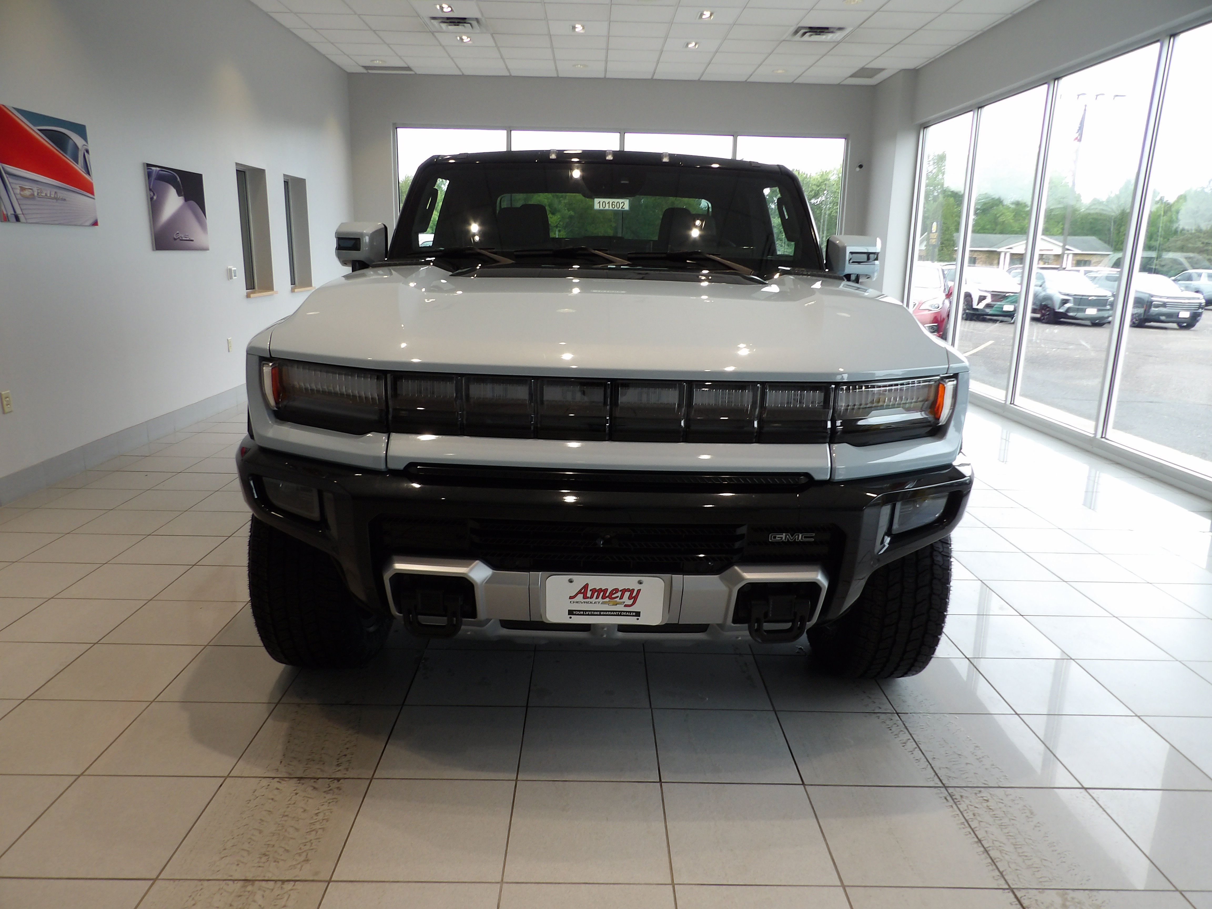 Used 2025 GMC Hummer EV 2X AWD/4WD image 2