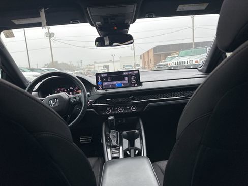 Used 2023 Honda Accord Sport image 26